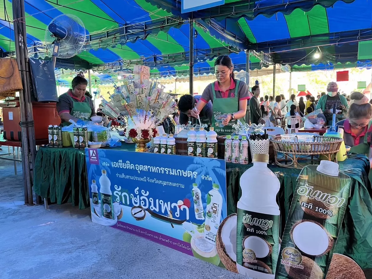 Asiatic Joins Kathin and Robe Offering Ceremony at Wat Charoen Rattanaram (Phetcharat)